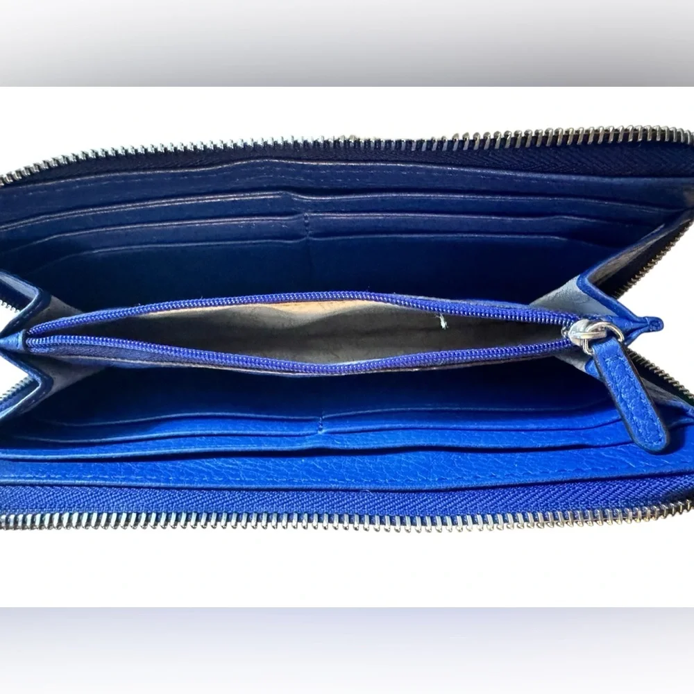 Michael Kors Blue Leather Wallet